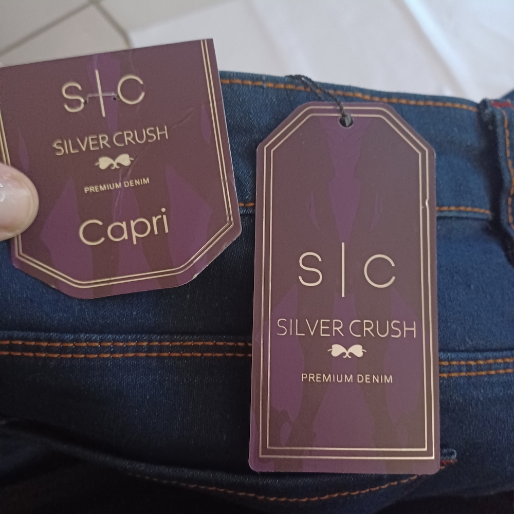 Silver Crush Premium Denim Capri